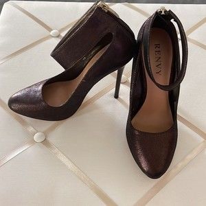 Renvy Ankle-Strap Heels Size 5.5 Bronze color 4.5-inch heel.